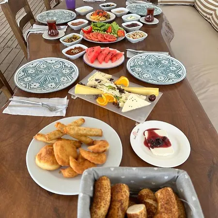 Bed & Breakfast Apelles Butik Seferihisar