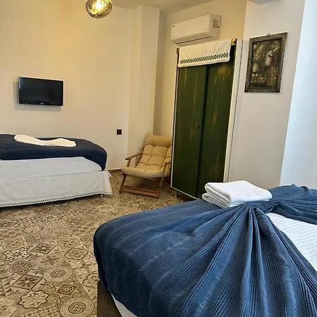 Apelles Butik Bed & Breakfast *