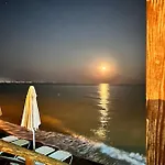 Apelles Butik Seferihisar