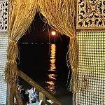 Apelles Butik * Seferihisar