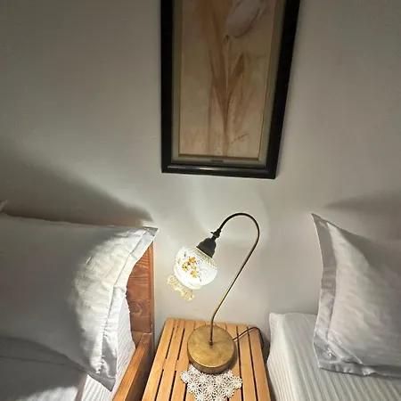 Отель Apelles Butik *