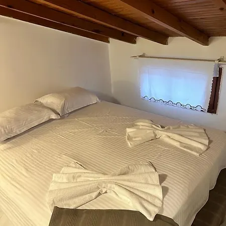 Apelles Butik * Seferihisar